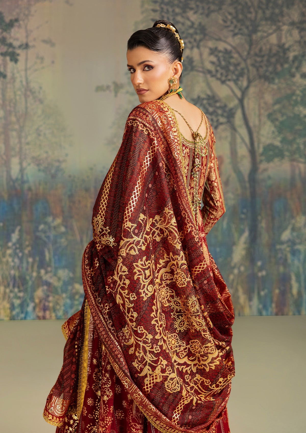 Aik Atelier - Lady Aik - Look A2601