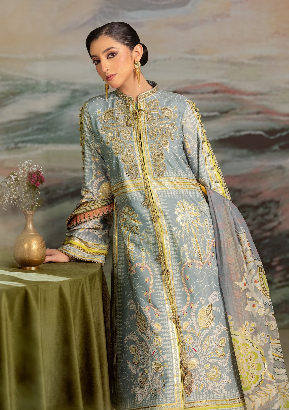 Aik Atelier - Lady Aik - Look A2604