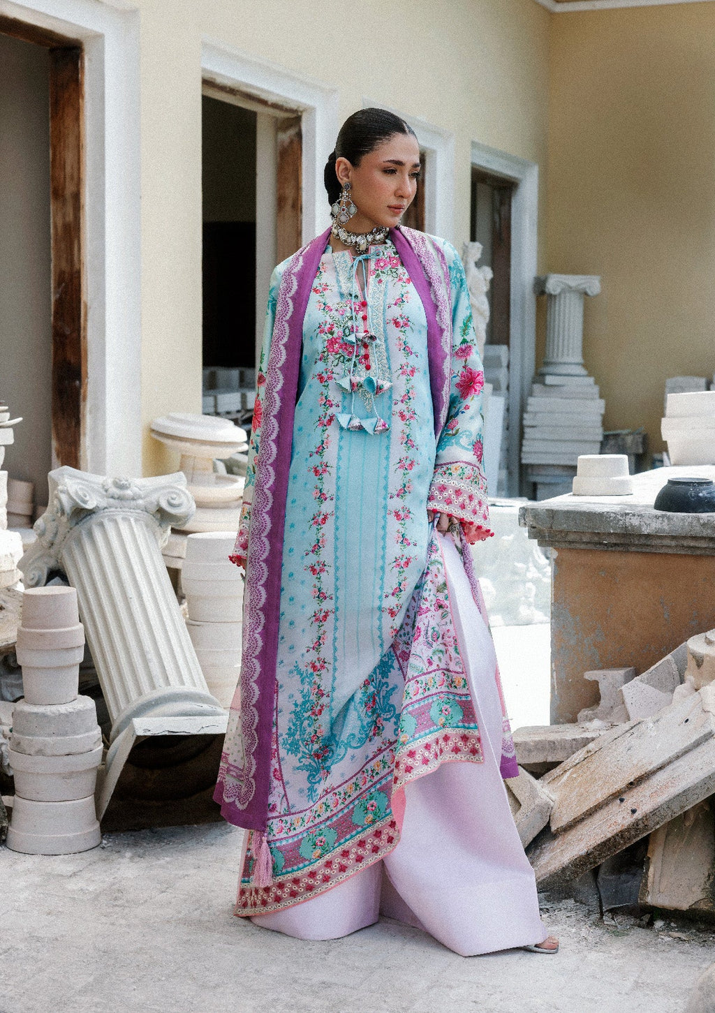 Aik Atelier - Lady Aik - Look B2603