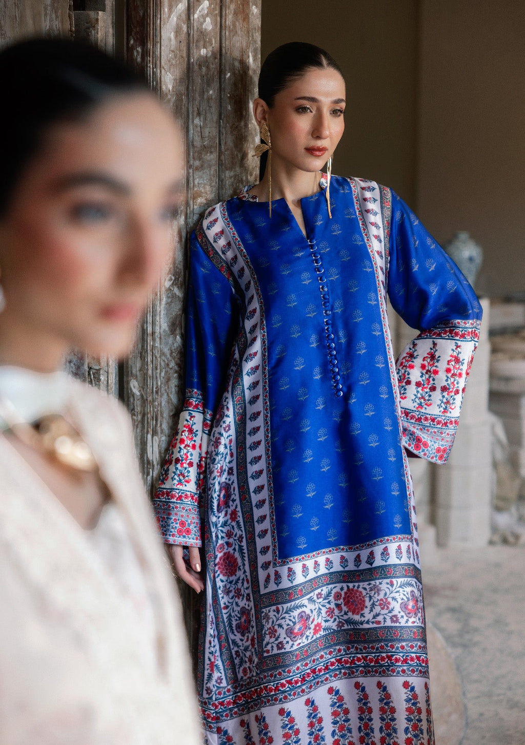 Aik Atelier - Lady Aik - Look B2606