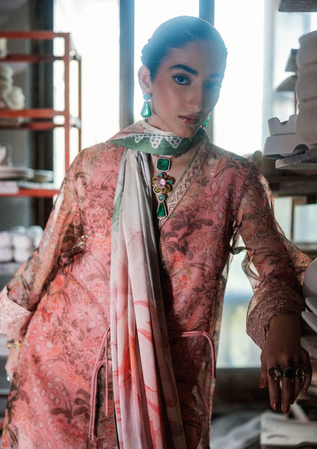 Aik Atelier - Lady Aik - Look B2609