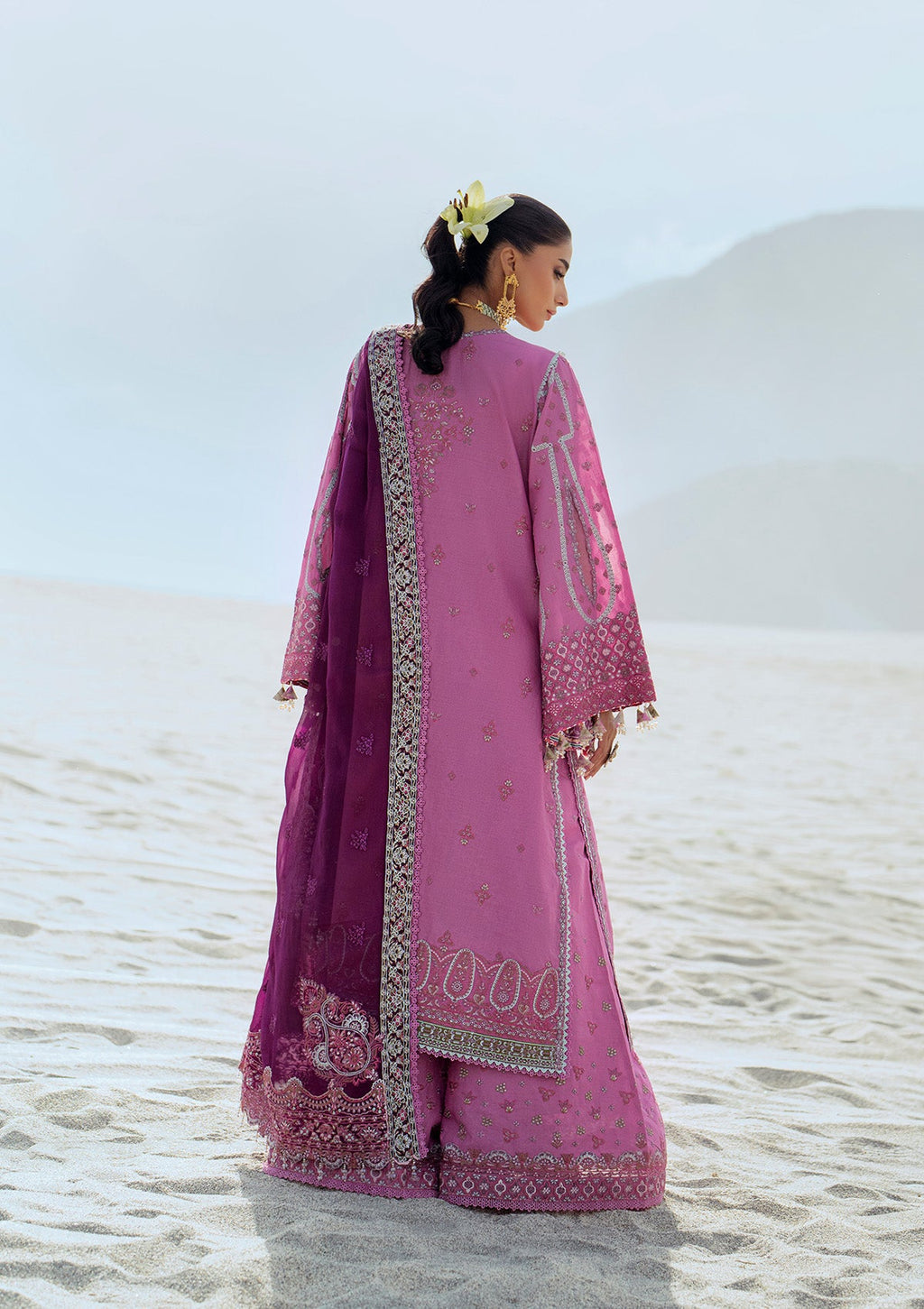 Aik Atelier - Lawn - Look A2501