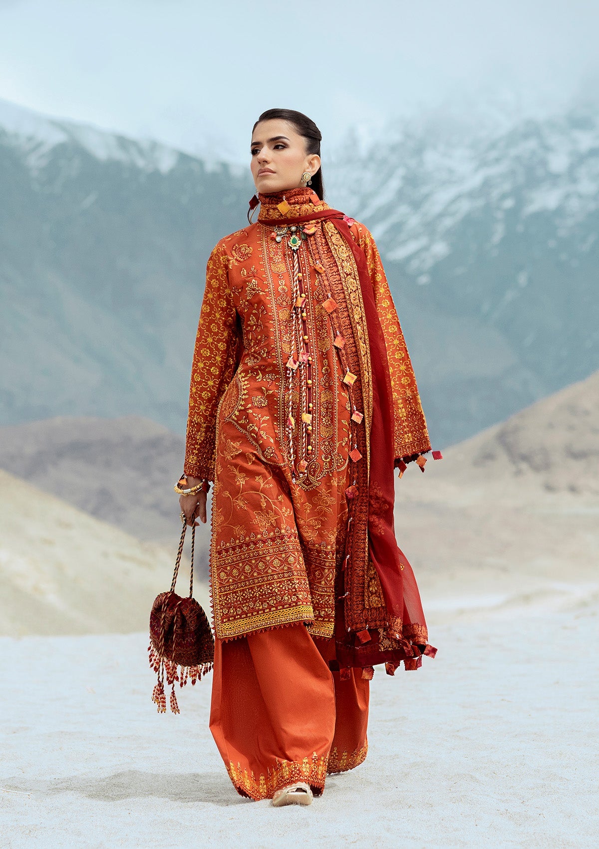 Aik Atelier - Lawn - Look A2507