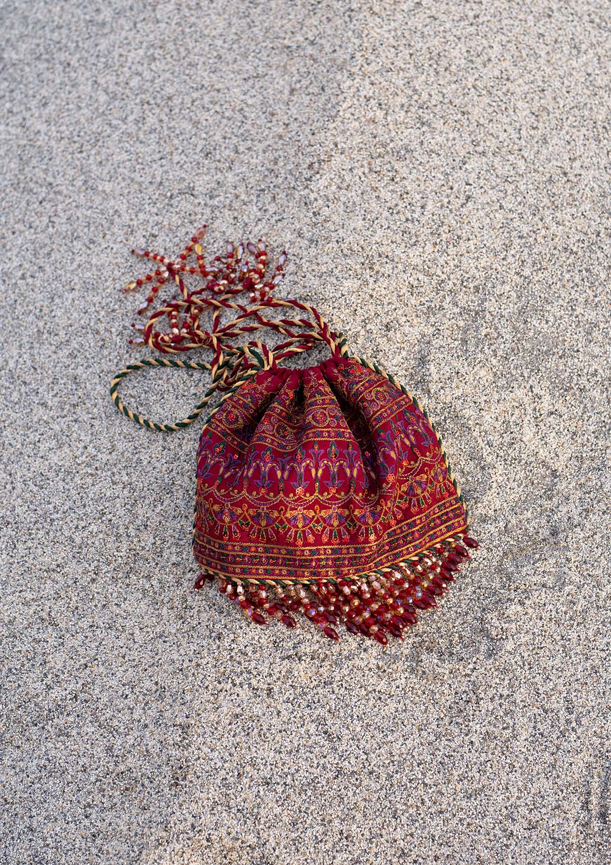 Aik Atelier - Bag - Maroon Silk Lwa25