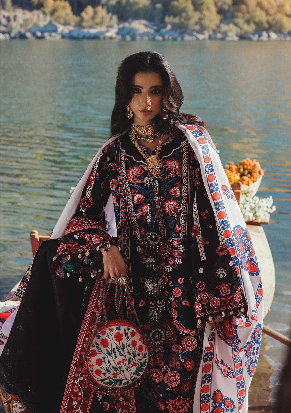 Aik Atelier - Lawn - Look A2601