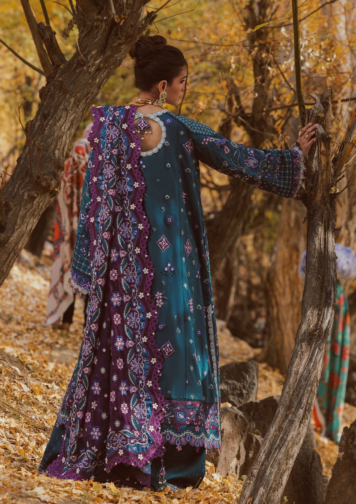 Aik Atelier - Lawn - Look A2602