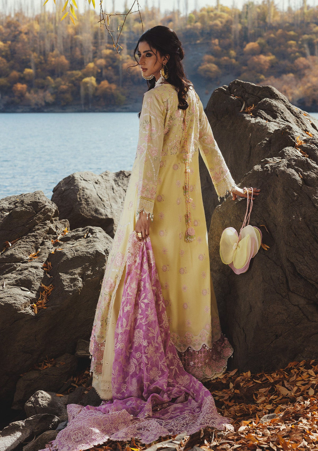 Aik Atelier - Lawn - Look A2603