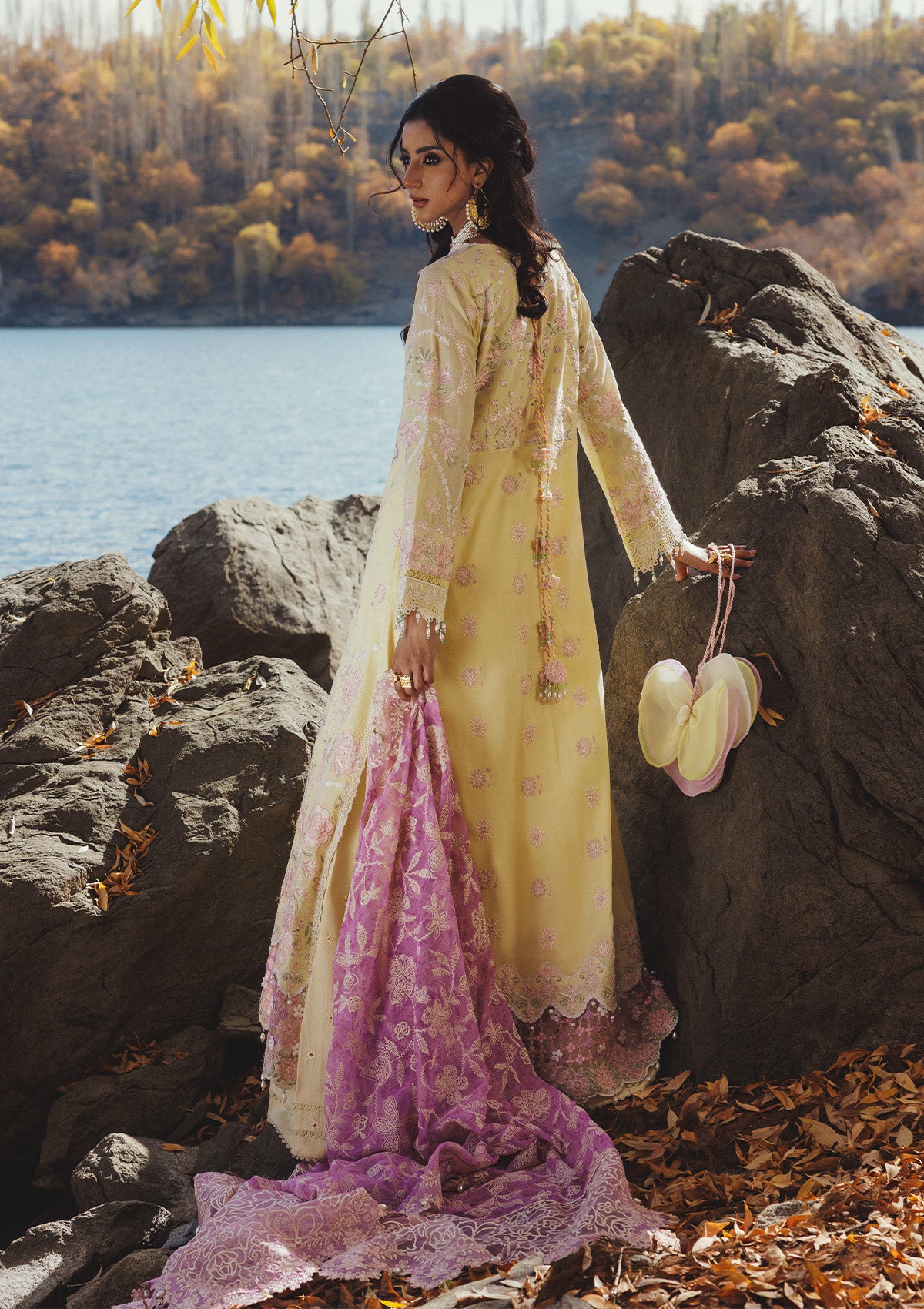 Aik Atelier - Lawn - Look A2603
