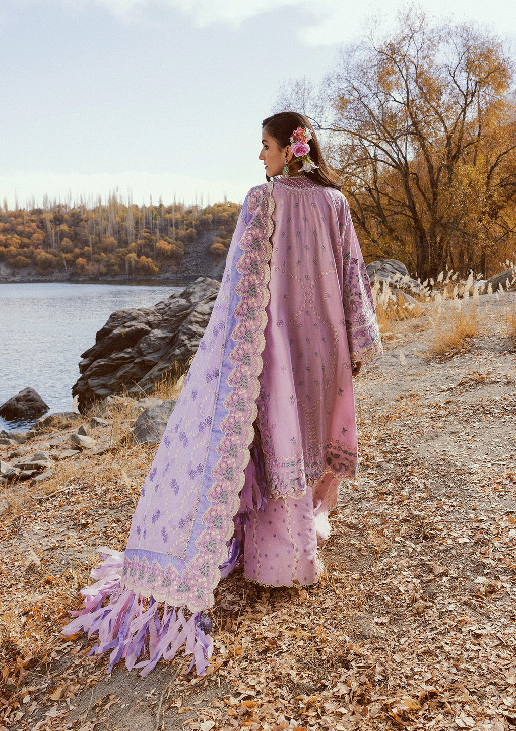 Aik Atelier - Lawn - Look A2608