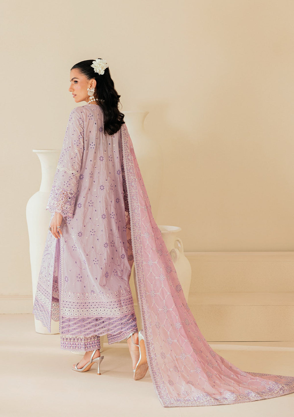Aik Atelier - Lawn - Look B2601A