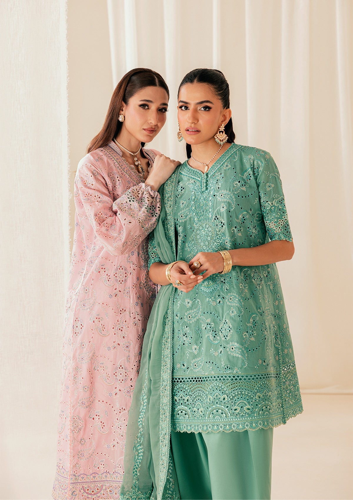 Aik Atelier - Lawn - Look B2603A
