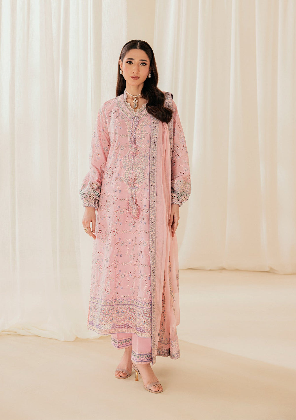 Aik Atelier - Lawn - Look B2603B
