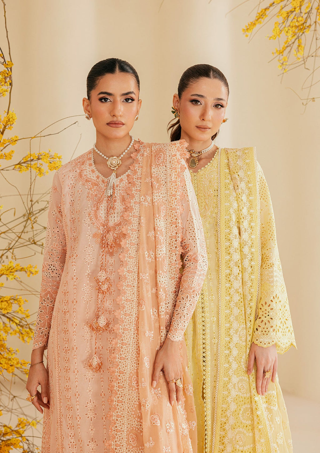 Aik Atelier - Lawn - Look B2604B