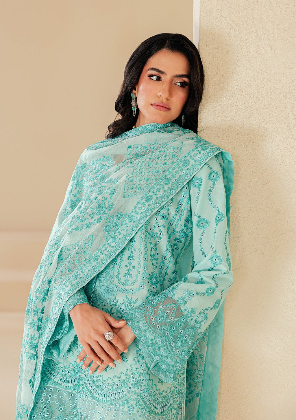 Aik Atelier - Lawn - Look B2605A