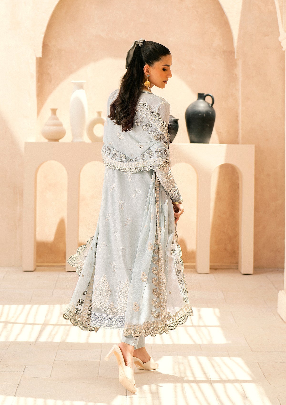 Aik Atelier - Lawn - Look C2404B
