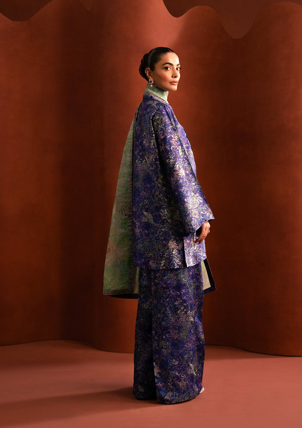 Aik Atelier - Miss Aik - Look B2501