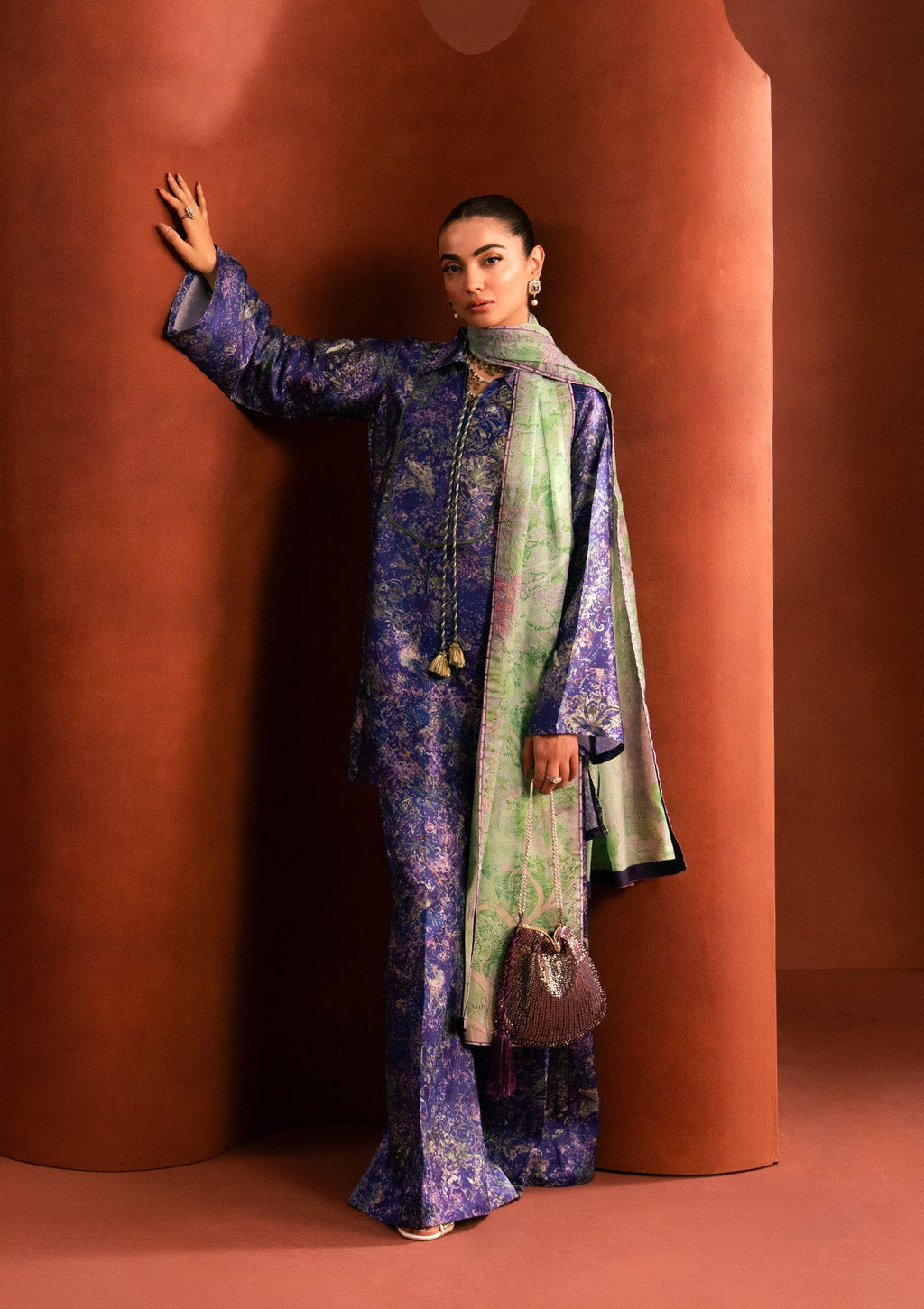 Aik Atelier - Miss Aik - Look B2501