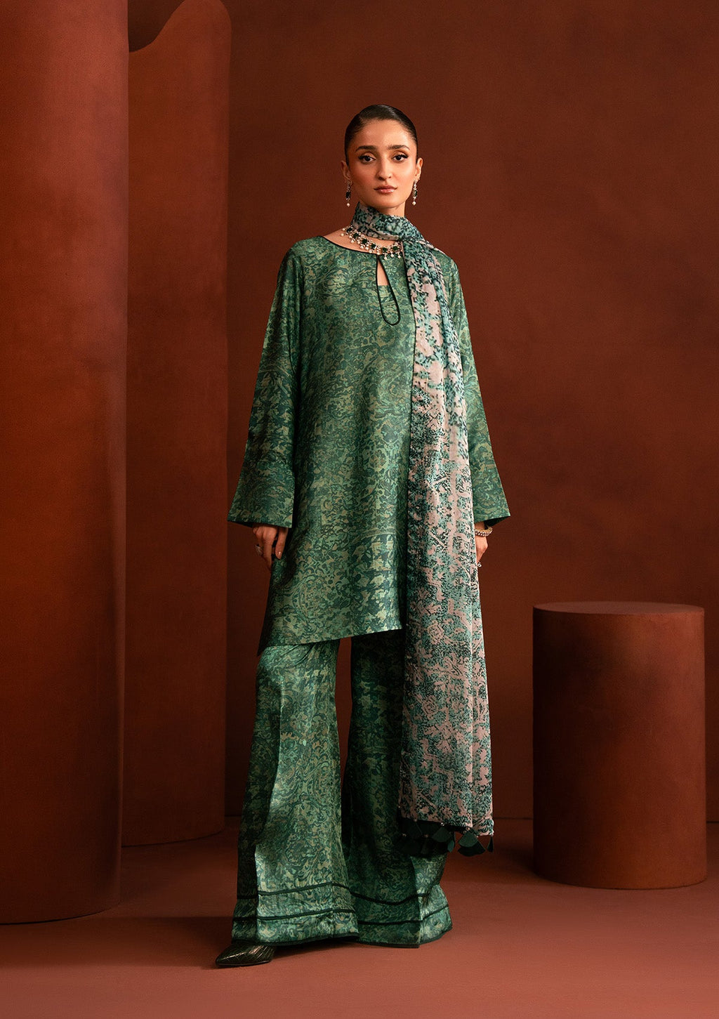 Aik Atelier - Miss Aik - Look B2502