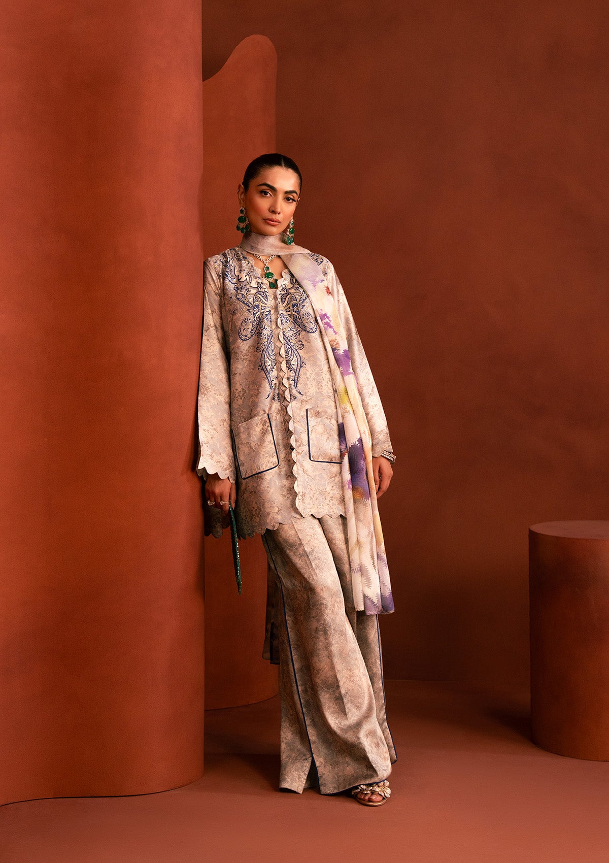 Aik Atelier - Miss Aik - Look B2504