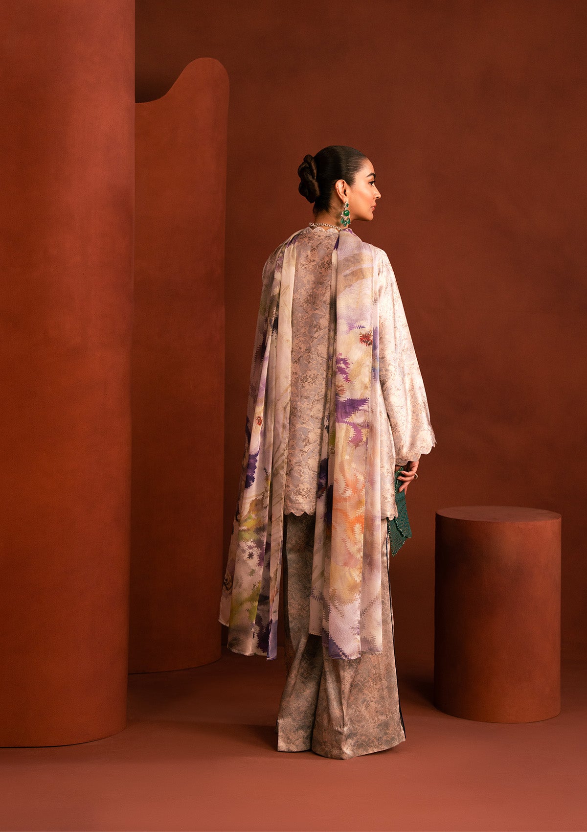 Aik Atelier - Miss Aik - Look B2504