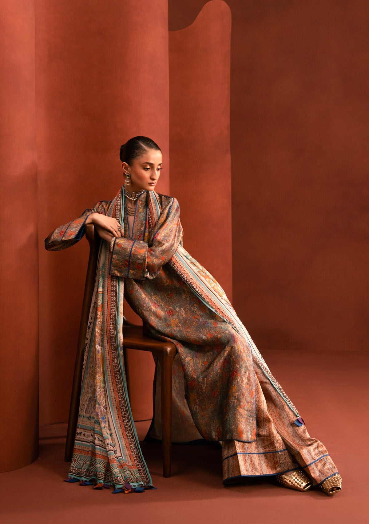 Aik Atelier - Miss Aik - Look B2505