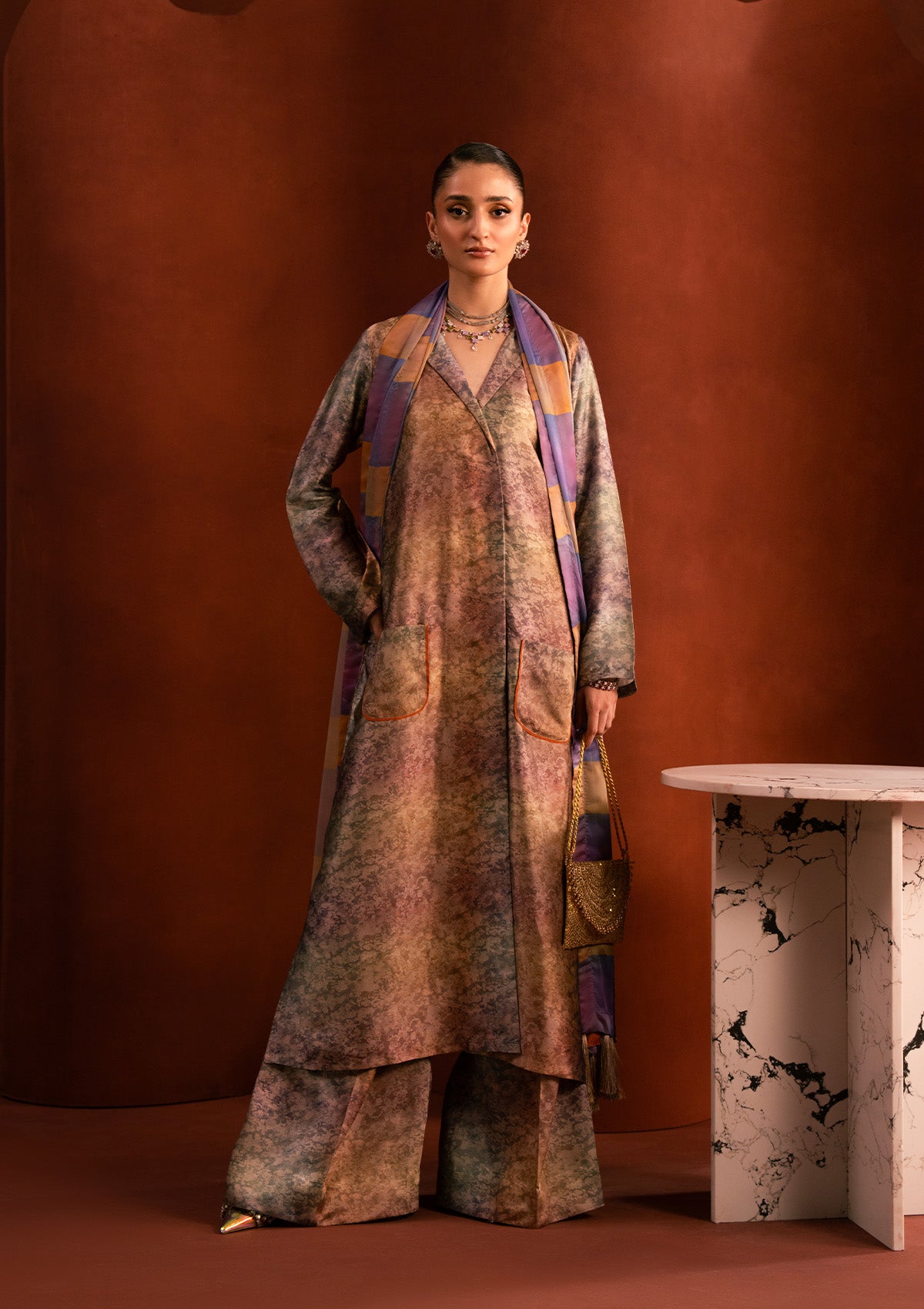 Aik Atelier - Miss Aik - Look B2506