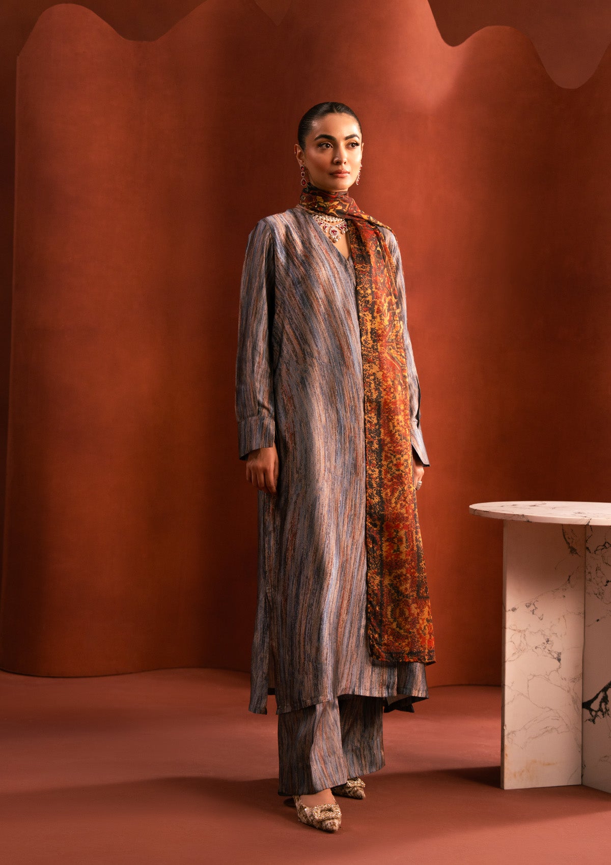 Aik Atelier - Miss Aik - Look B2507