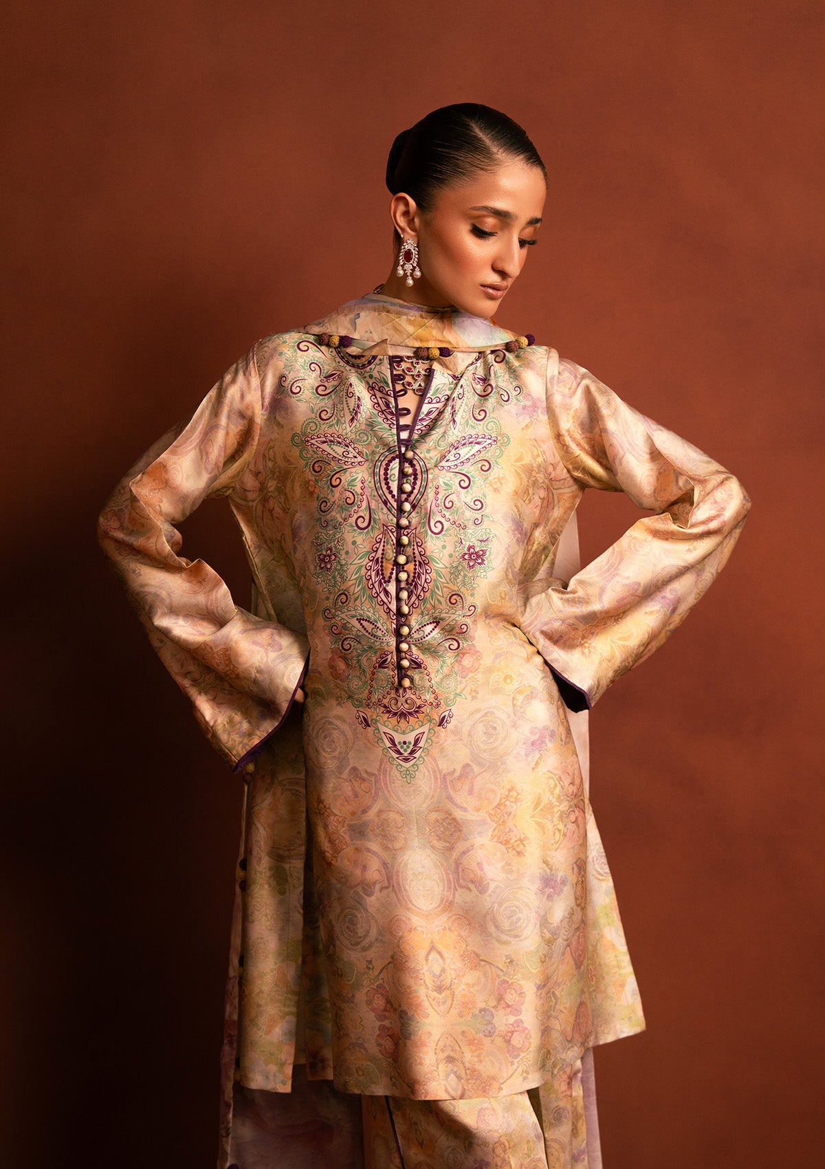 Aik Atelier - Miss Aik - Look B2508