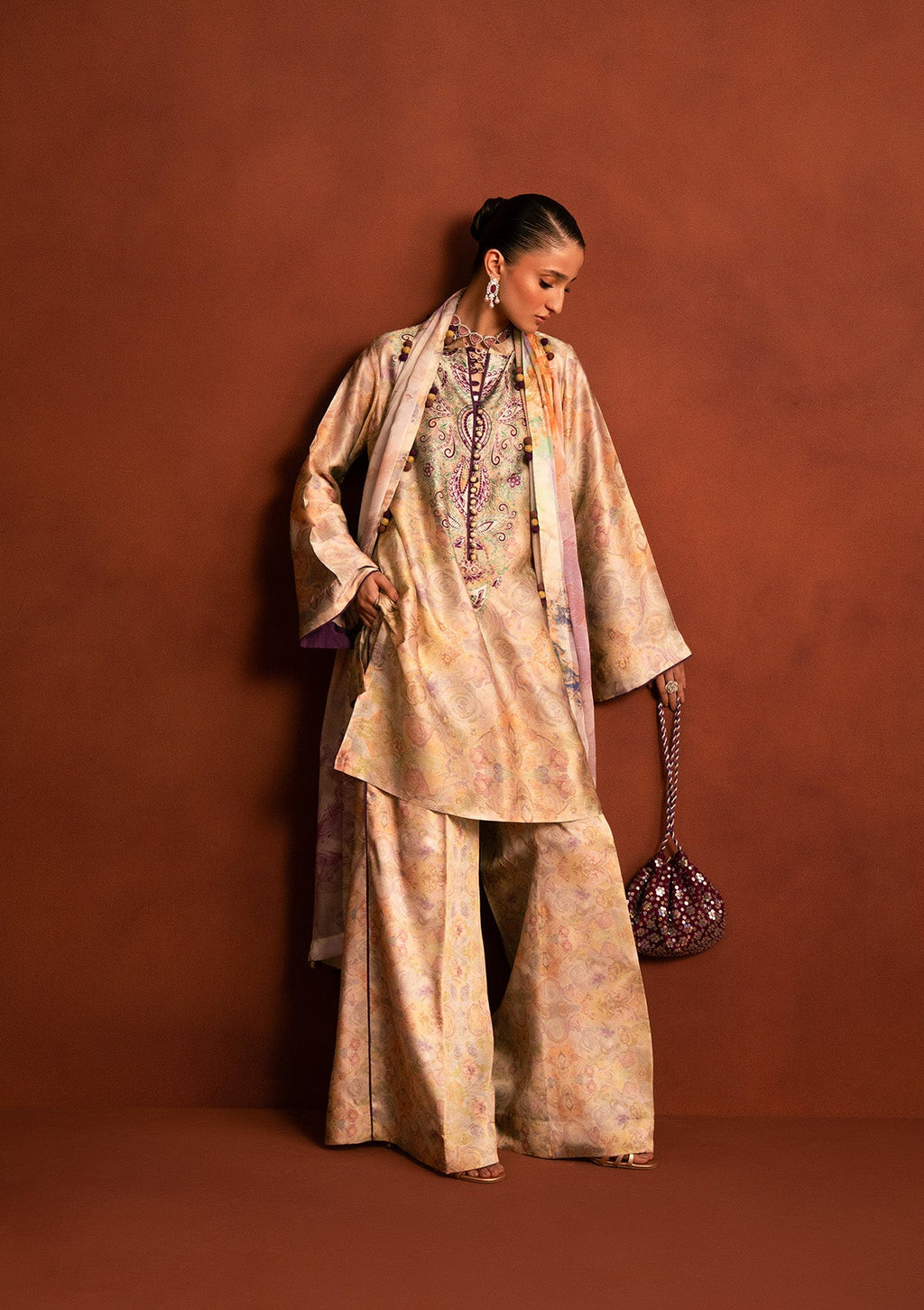 Aik Atelier - Miss Aik - Look B2508