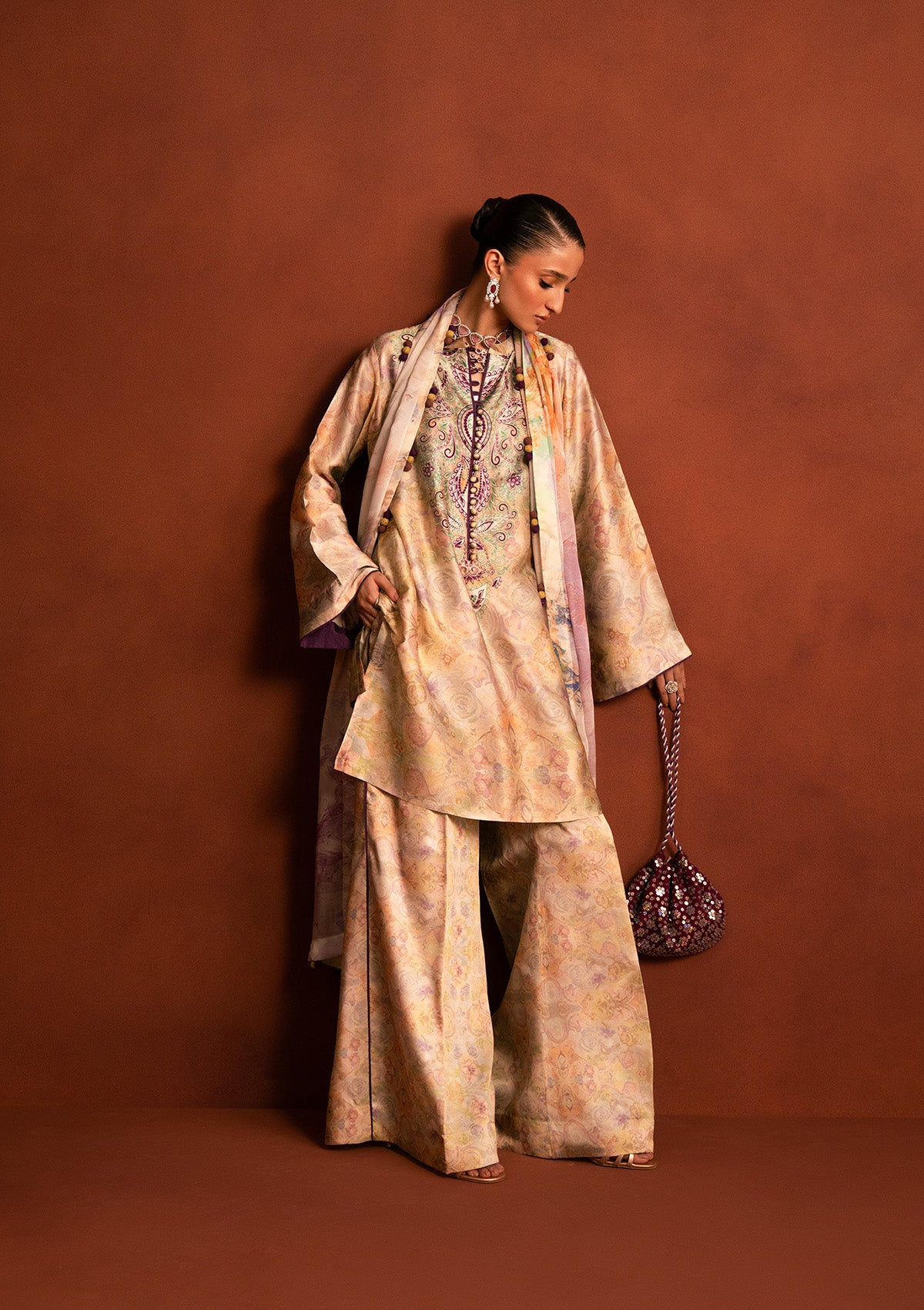 Aik Atelier - Miss Aik - Look B2508