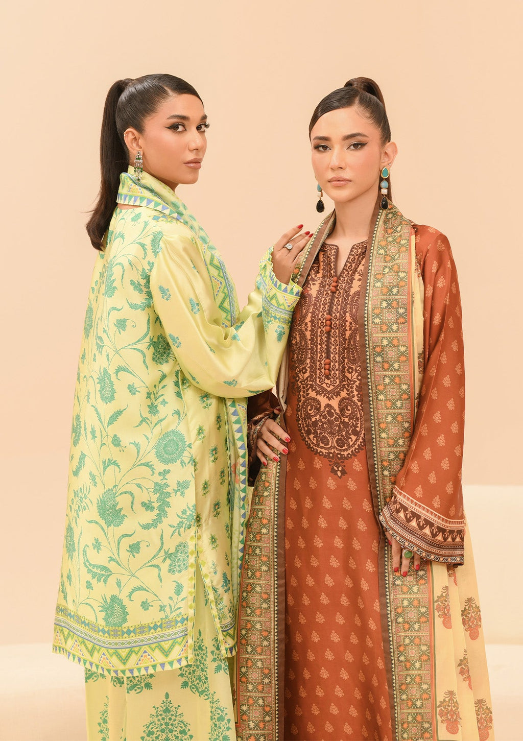 Aik Atelier - Miss Aik - Look A2403