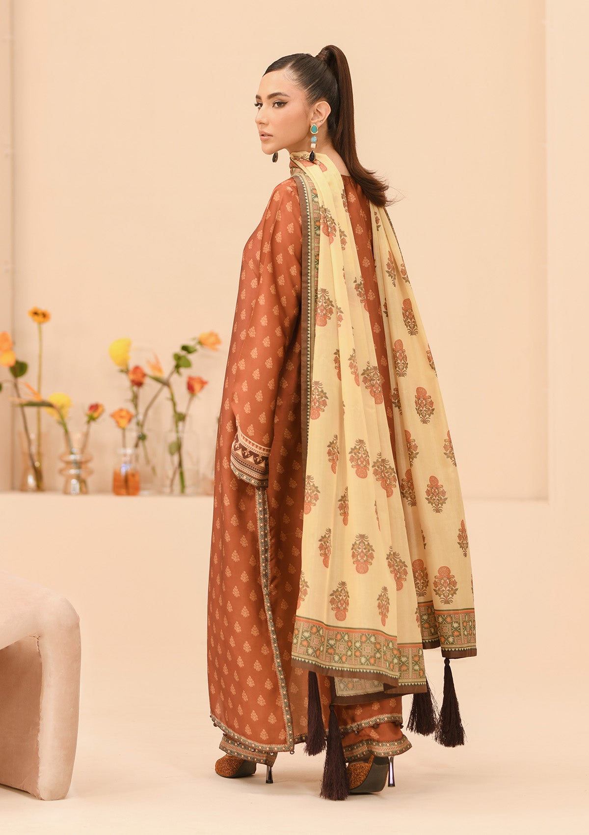 Aik Atelier - Miss Aik - Look A2406