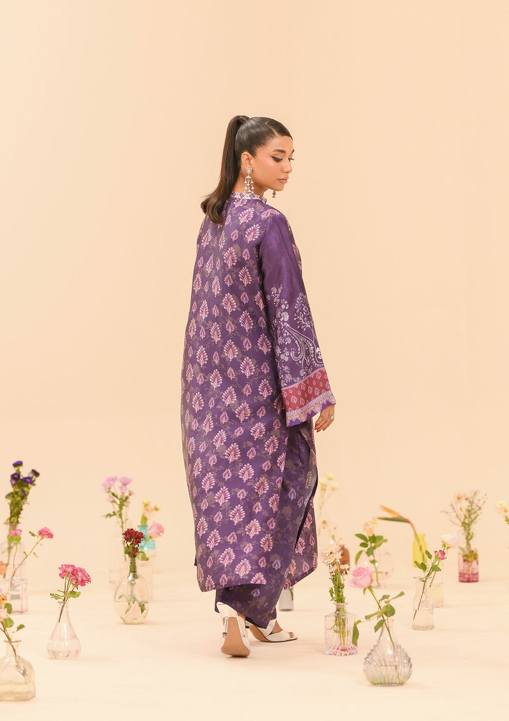 Aik Atelier - Miss Aik - Look A2408