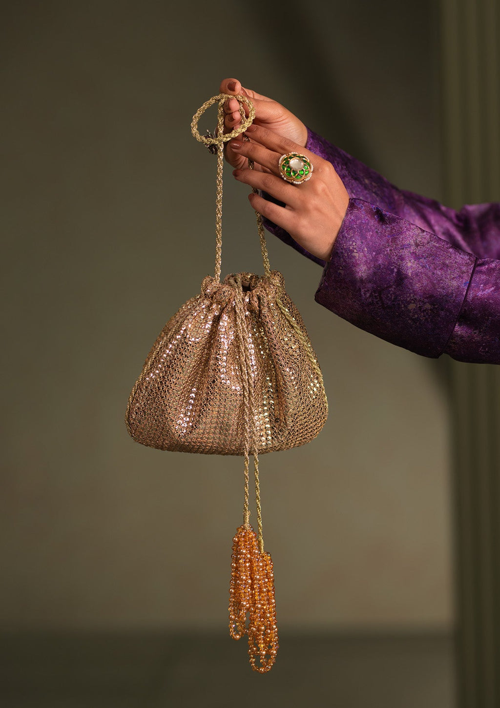 Aik Atelier - Potli - Gold Sequin Maa25