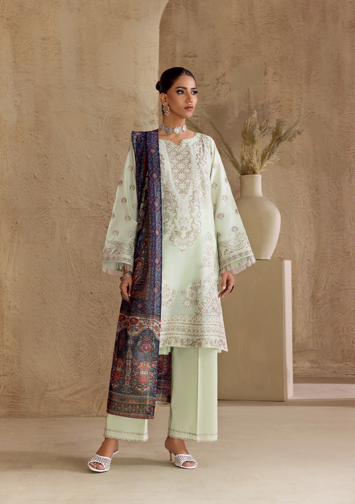 Aik Atelier - Miss Aik - Look C2510