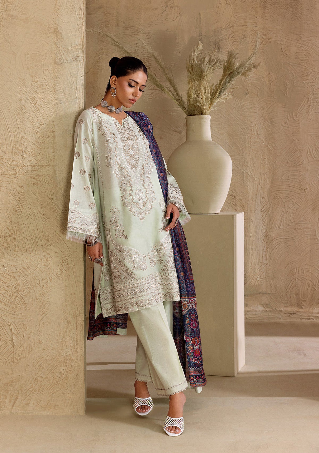 Aik Atelier - Miss Aik - Look C2510