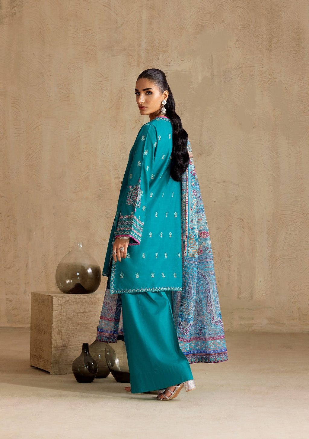 Aik Atelier - Miss Aik - Look C2511