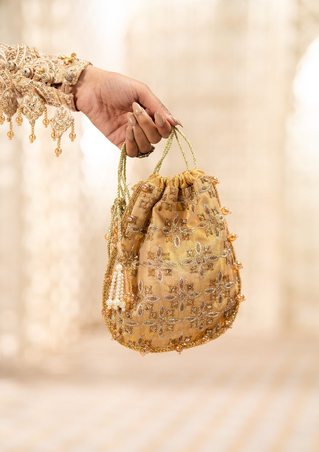 Aik Atelier - Potli - Gold Tissue Wda24