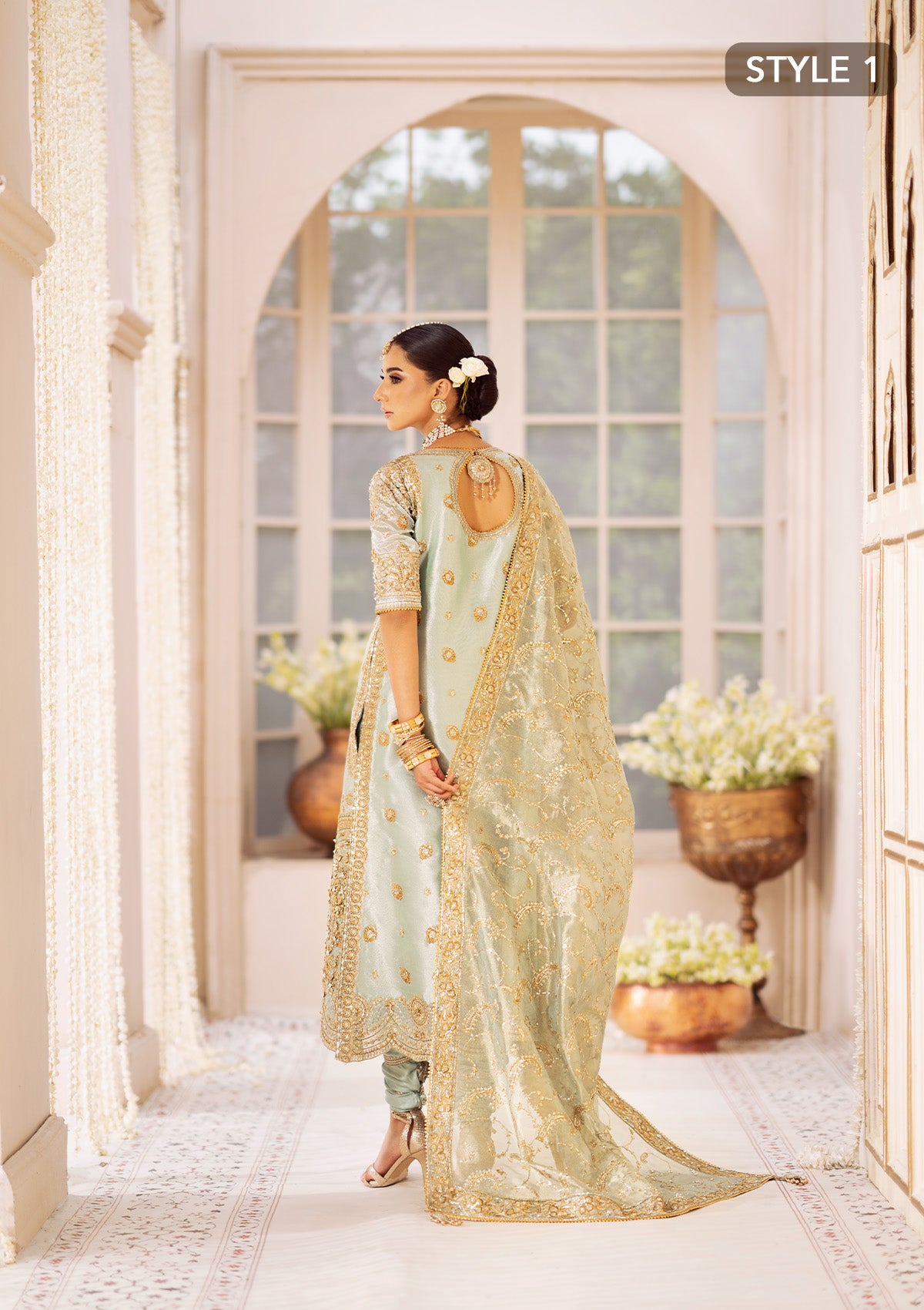 Aik Atelier - Wedding Festive - Look B2403