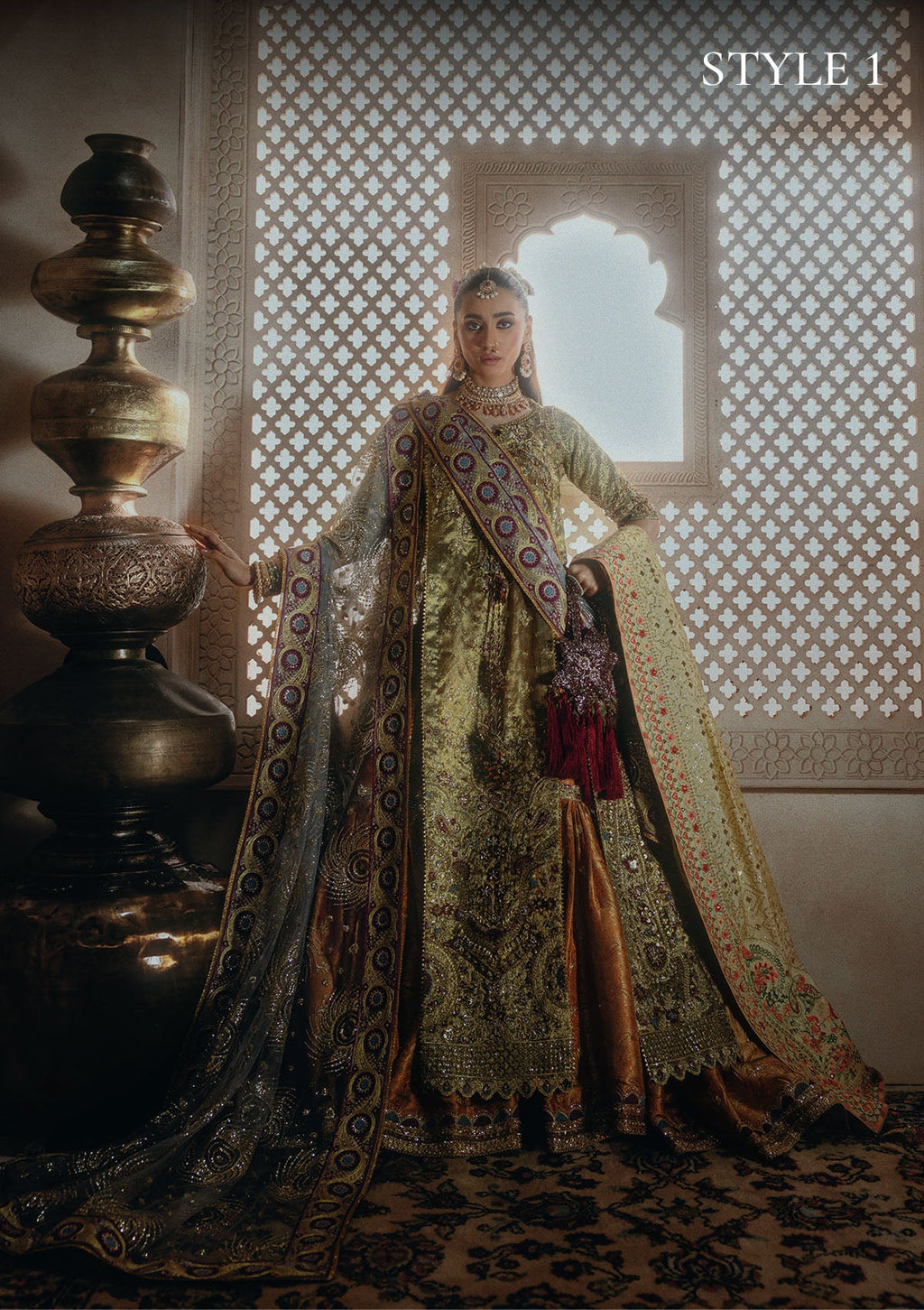 Aik Atelier - Wedding Festive - Look B2601