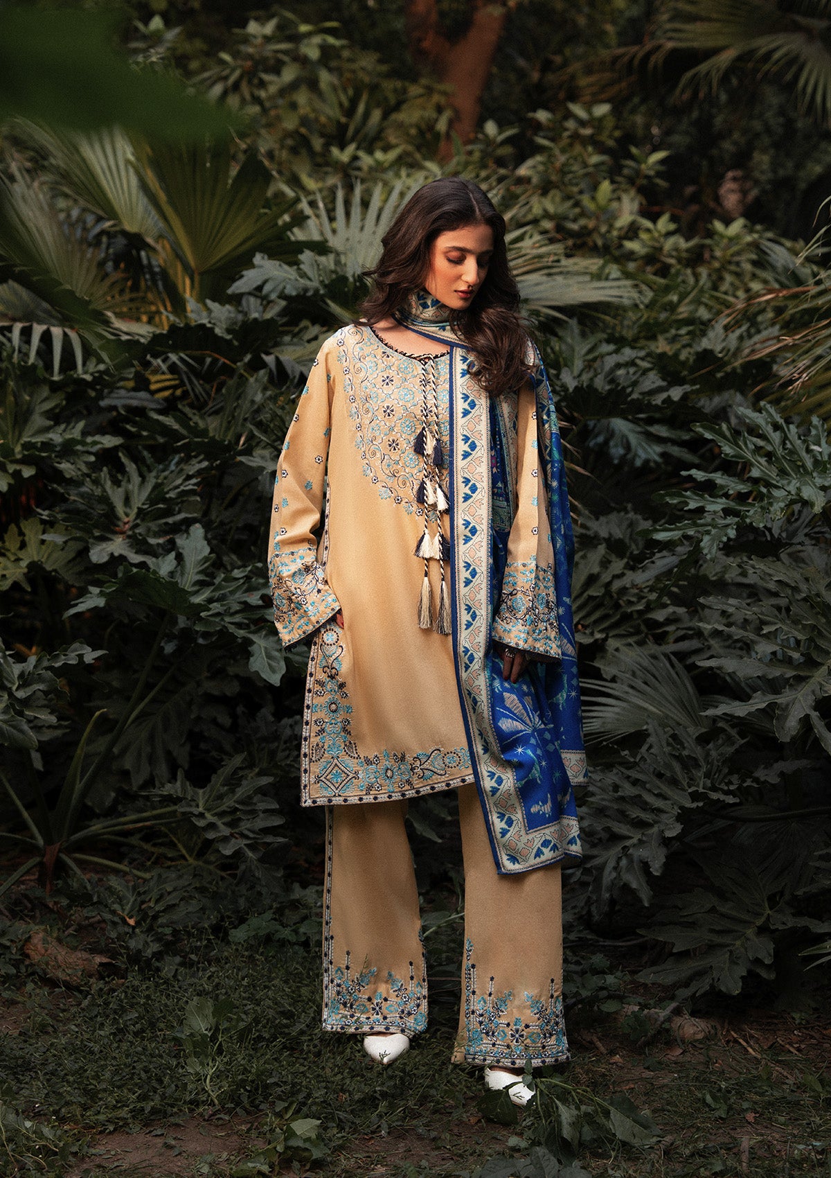 Aik Atelier - Aik Roz - Look A2502