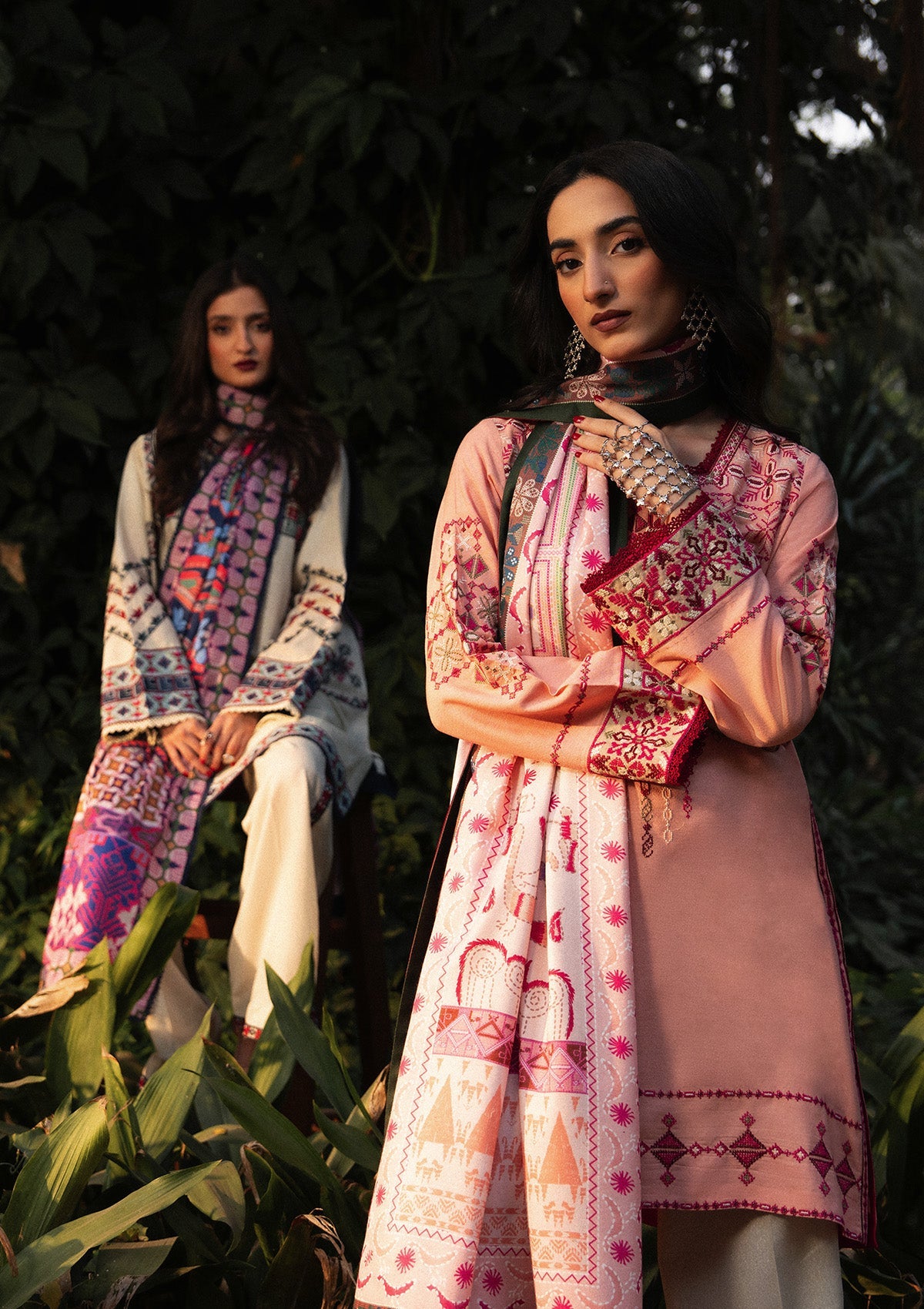 Aik Atelier - Aik Roz - Look A2507