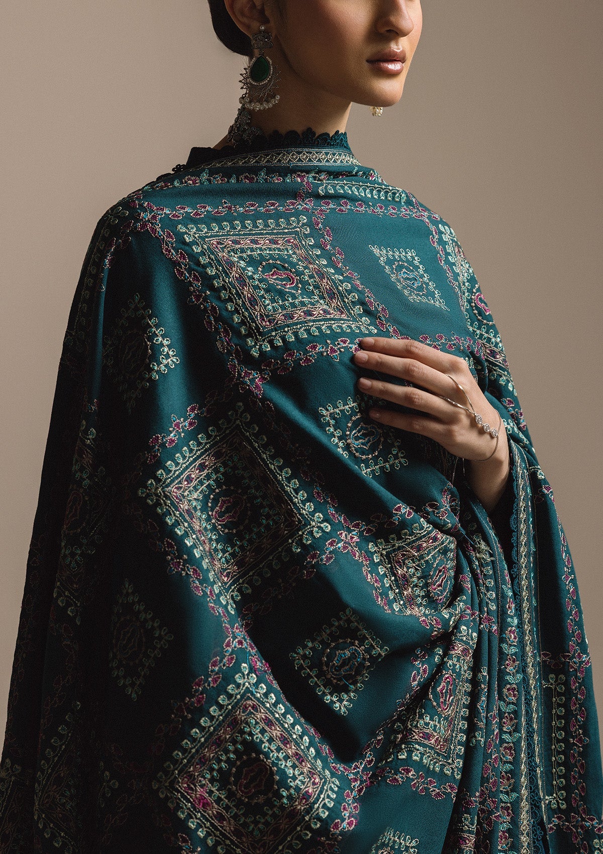 Aik Atelier - Aik Roz - Look C2501