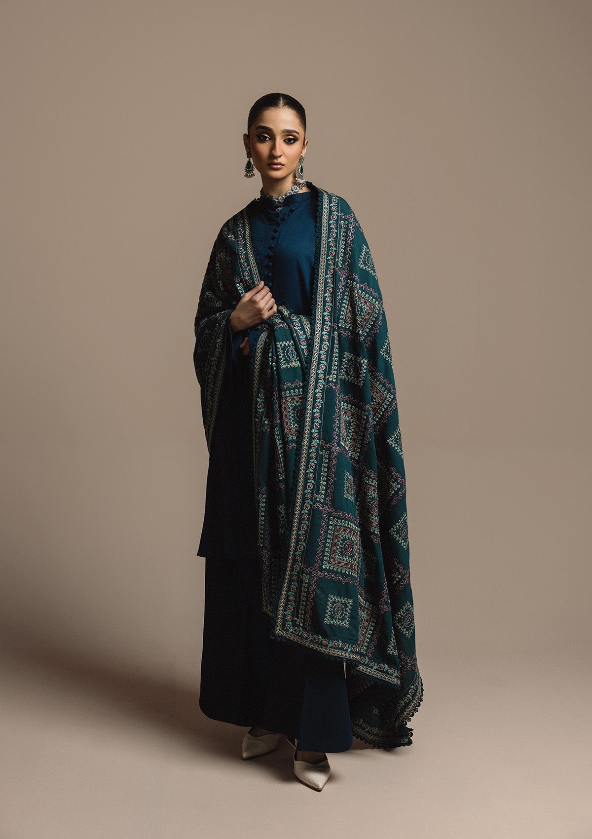 Aik Atelier - Aik Roz - Look C2501