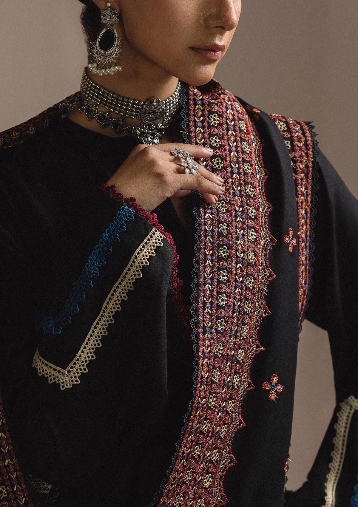 Aik Atelier - Aik Roz - Look C2502