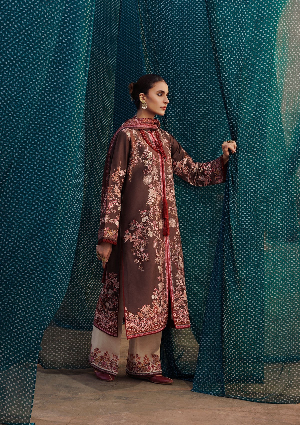 Aik Atelier - Aik Roz - Look B2505