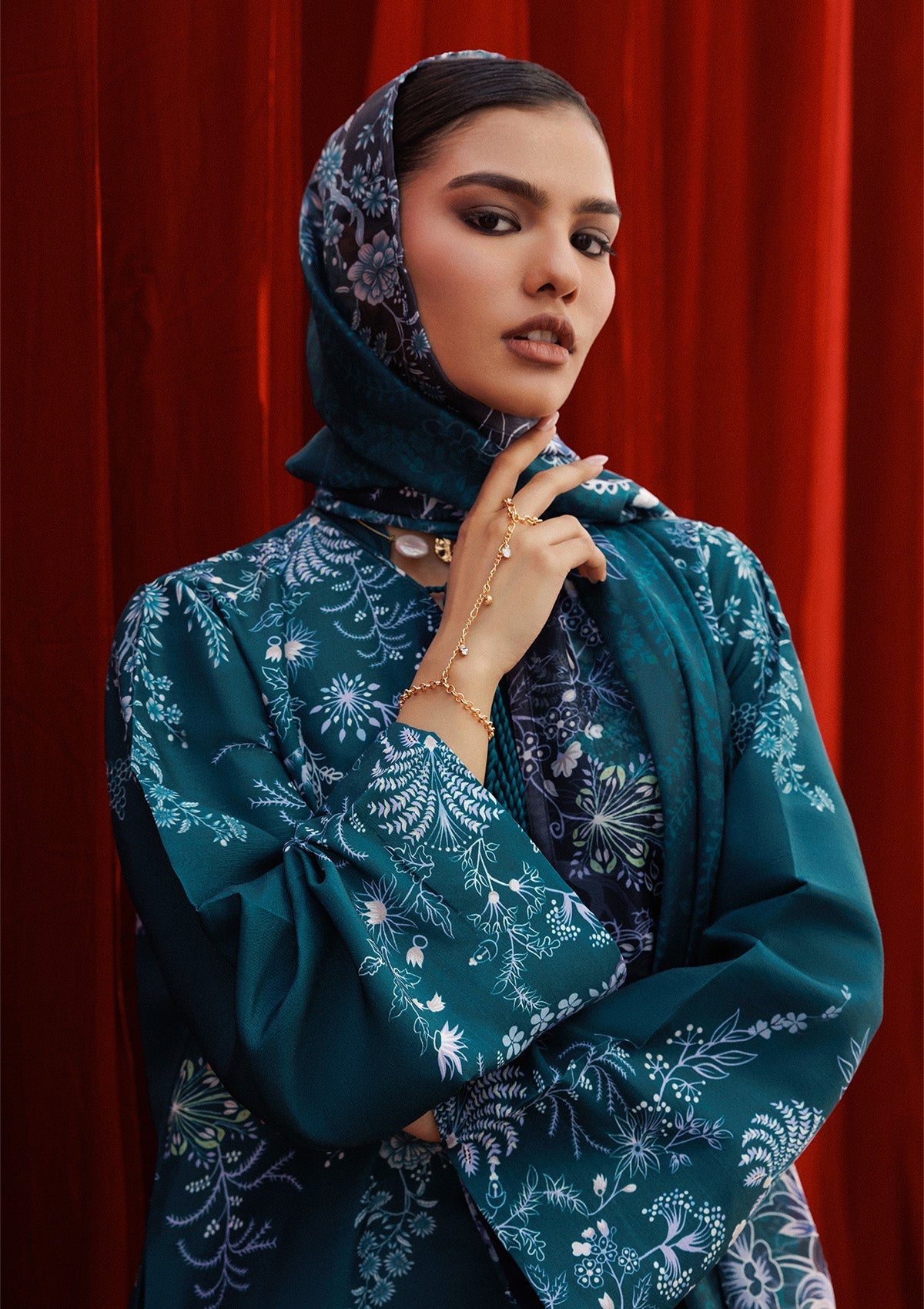 Aik Atelier - Aik Roz - Look B2507