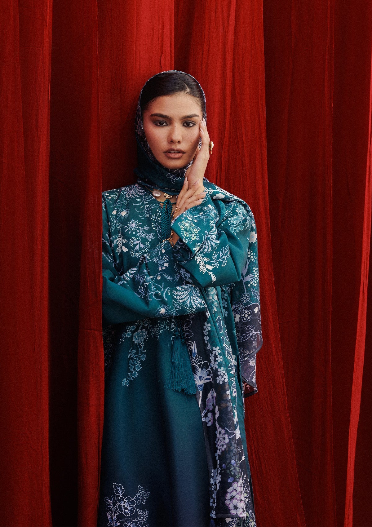 Aik Atelier - Aik Roz - Look B2507